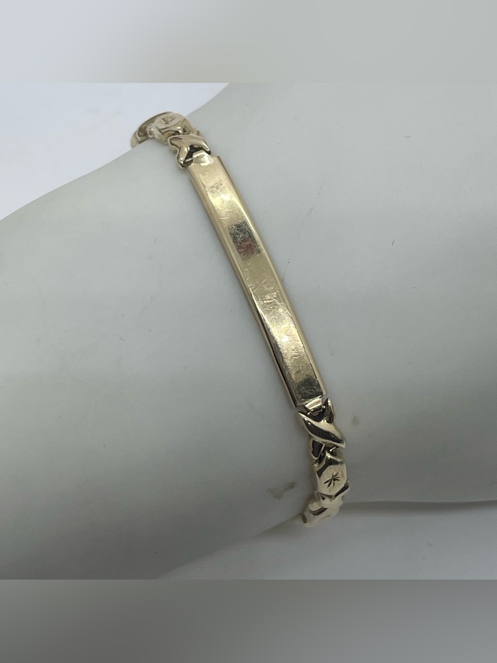Vintage Gold XOXO Hugs & Kisses Bracelet 6.5" 4.58g Starburst ID Bar 585 GC Mark